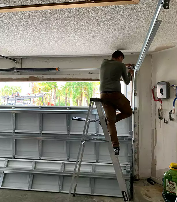 Garage Door Hinge Replacement El Portal